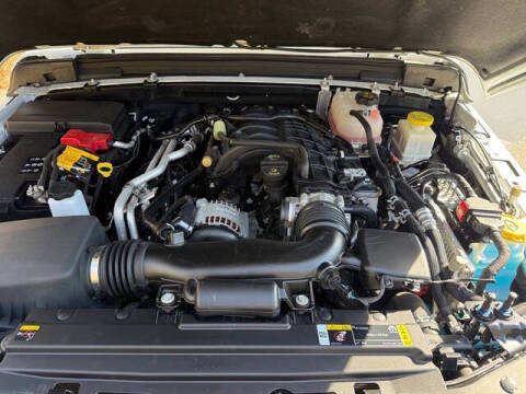 2022 Jeep Gladiator Sport