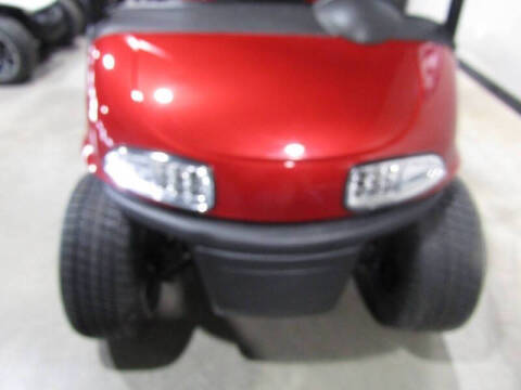 2020 E-Z-GO RXV 2