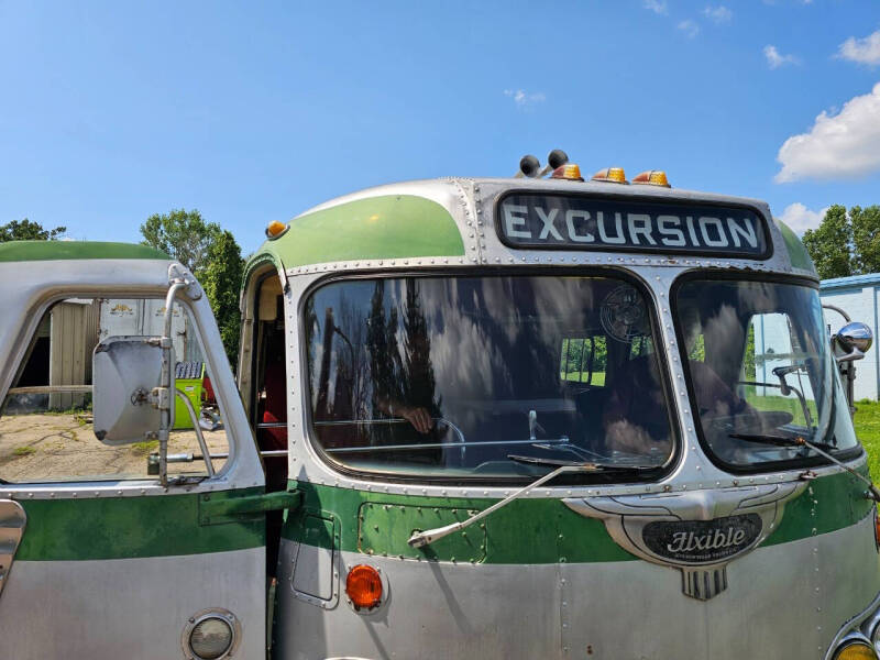 1948 Flxible Bus/RV
