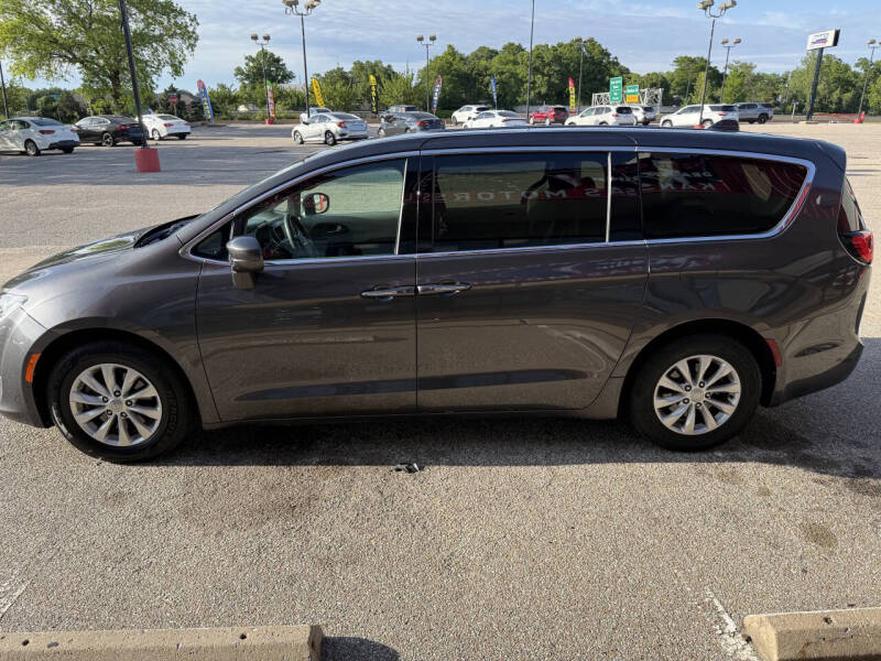 2018 Chrysler Pacifica Touring Plus