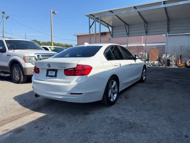 2015 BMW 3 Series 320i