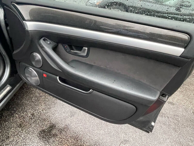 2008 Audi S8 quattro