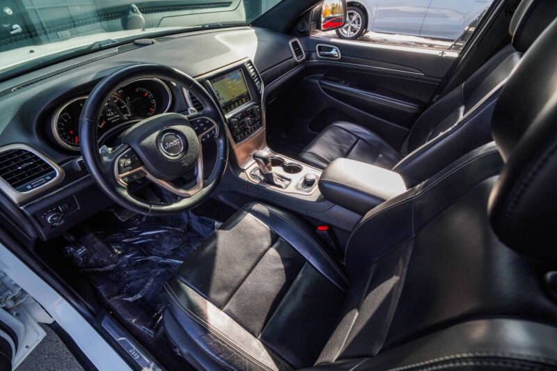 2017 Jeep Grand Cherokee