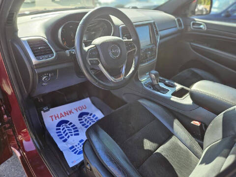 2017 Jeep Grand Cherokee Laredo