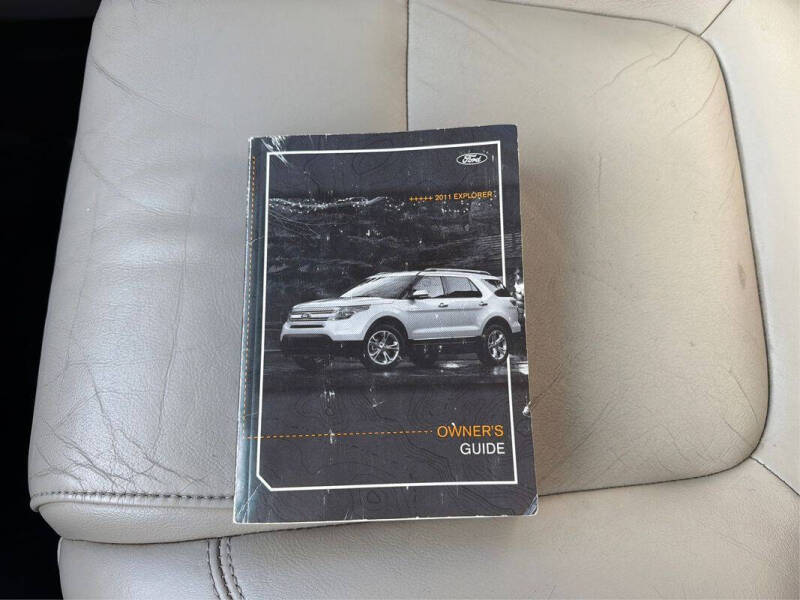 2011 Ford Explorer XLT