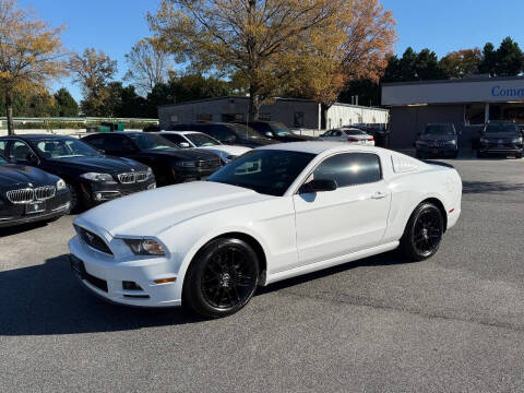 2014 Ford Mustang V6