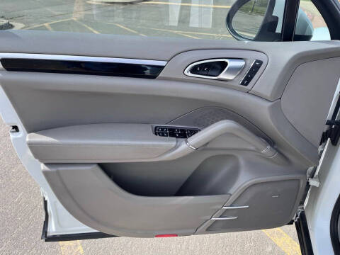 2013 Porsche Cayenne S