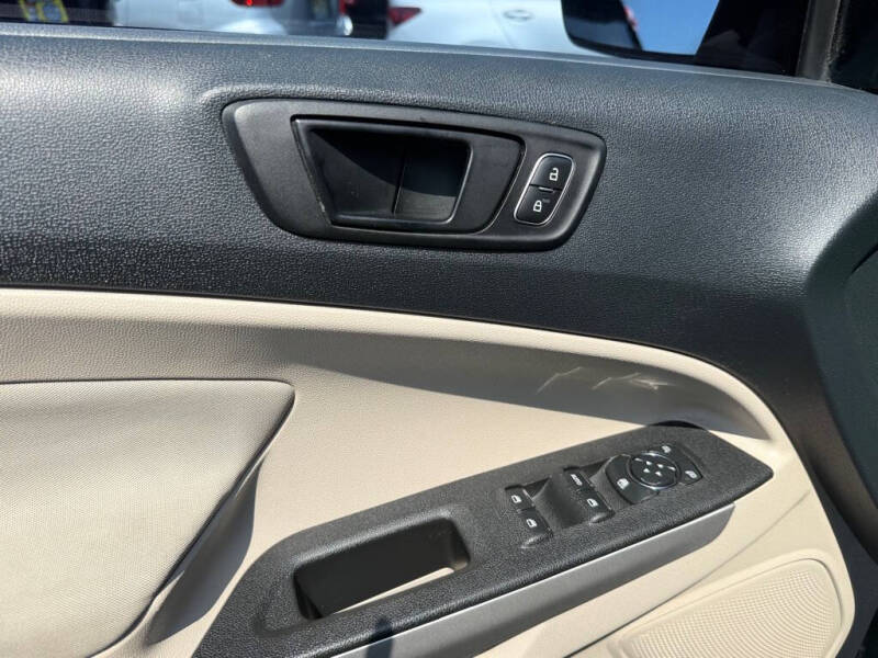 2018 Ford EcoSport S