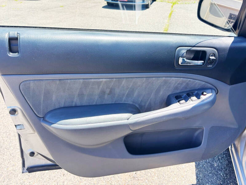 2005 Honda Civic LX