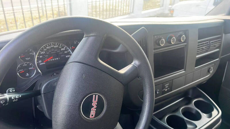 2012 GMC Savana 2500