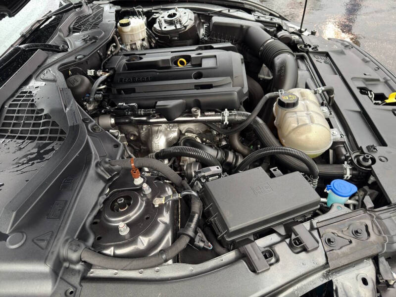 2020 Ford Mustang EcoBoost