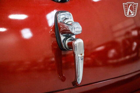 1947 Ford Deluxe