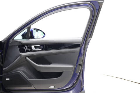 2020 Porsche Panamera