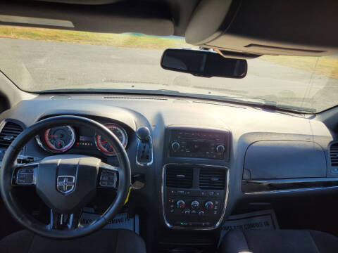 2014 Dodge Grand Caravan SE 30th Anniversary