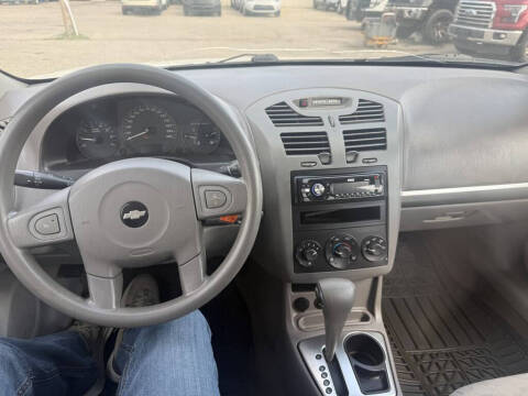 2005 Chevrolet Malibu Maxx LS