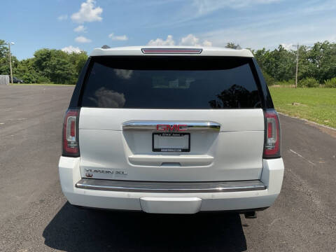 2018 GMC Yukon XL Denali