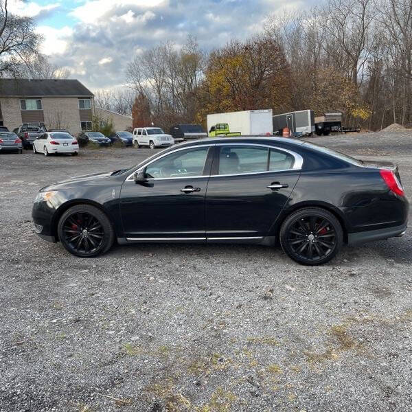 2013 Lincoln MKS for sale at Green Light Auto in Bridgeton, NJ