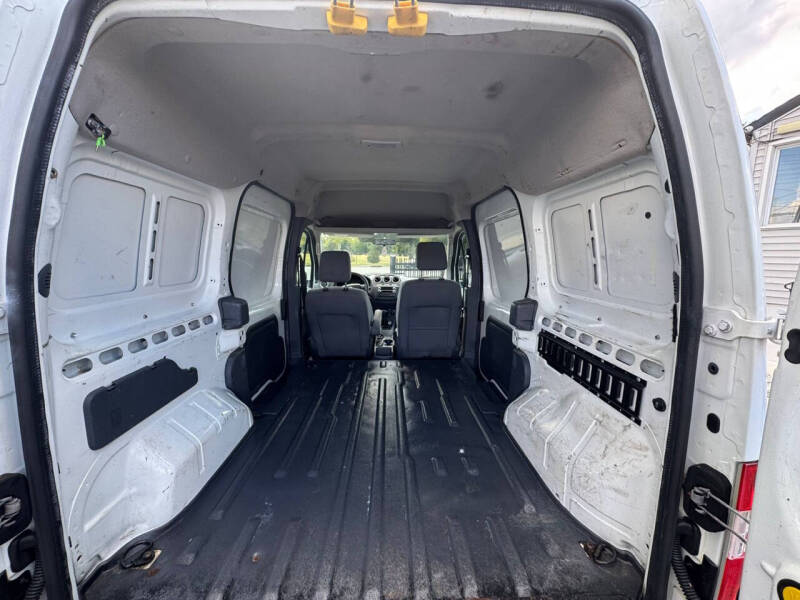 2013 Ford Transit Connect XLT