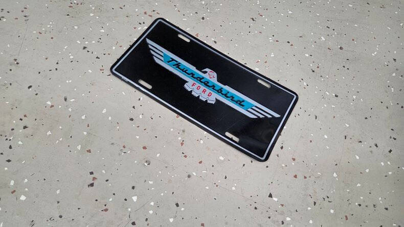 2002 Ford Thunderbird Deluxe