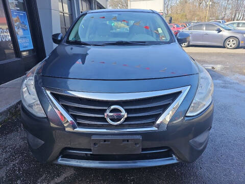 2016 Nissan Versa 1.6 SV