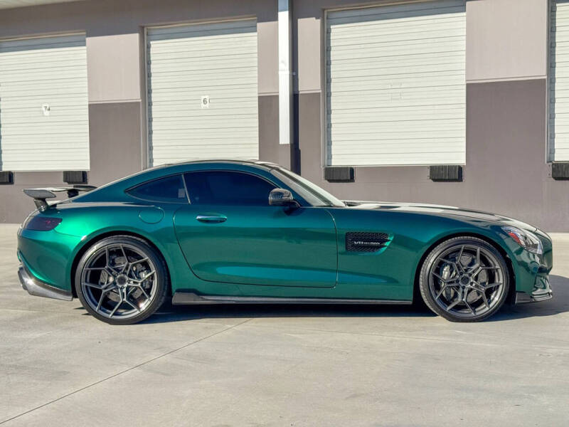 2017 Mercedes-Benz AMG GT