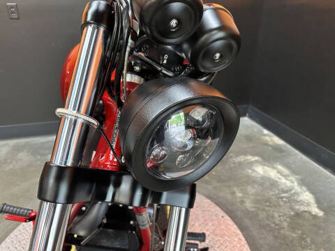 2016 Victory Vegas Sunset Red
