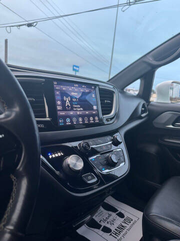 2020 Chrysler Pacifica Touring L Plus