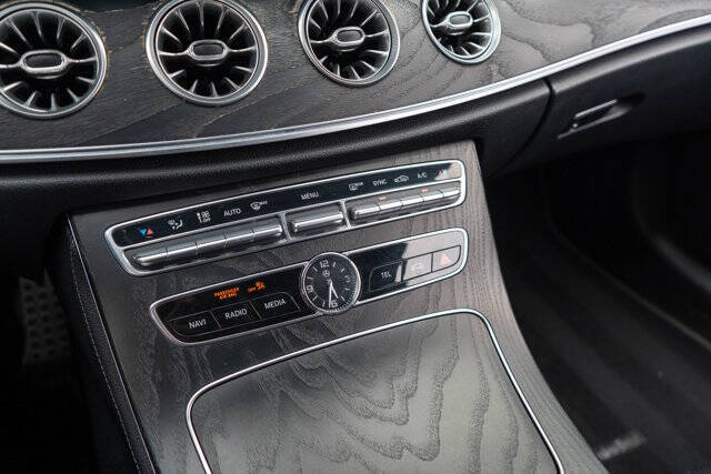 2018 Mercedes-Benz E-Class 24