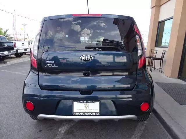 2017 Kia Soul +