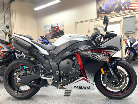 2012 Yamaha YZF-R1