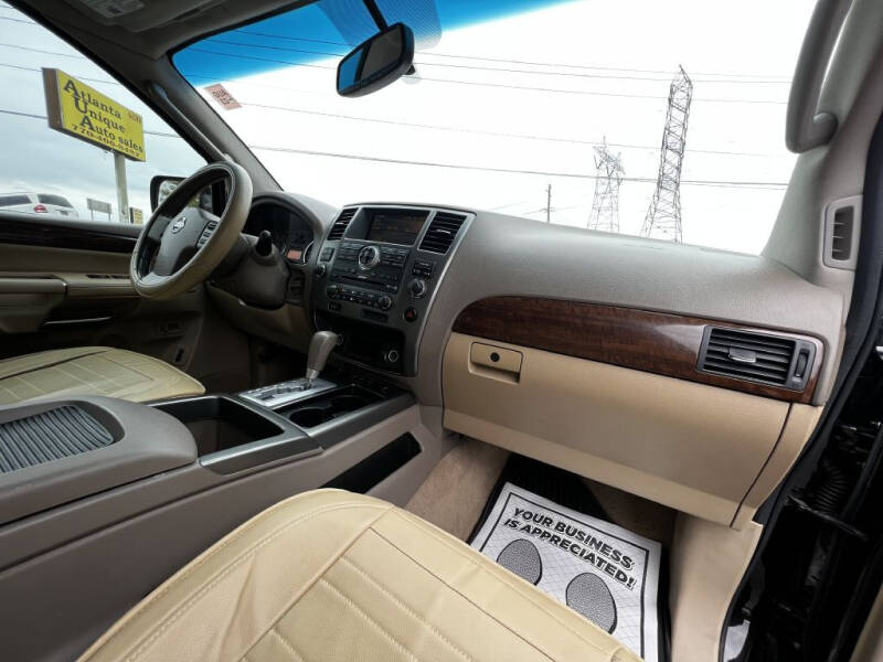 2011 Nissan Armada SV