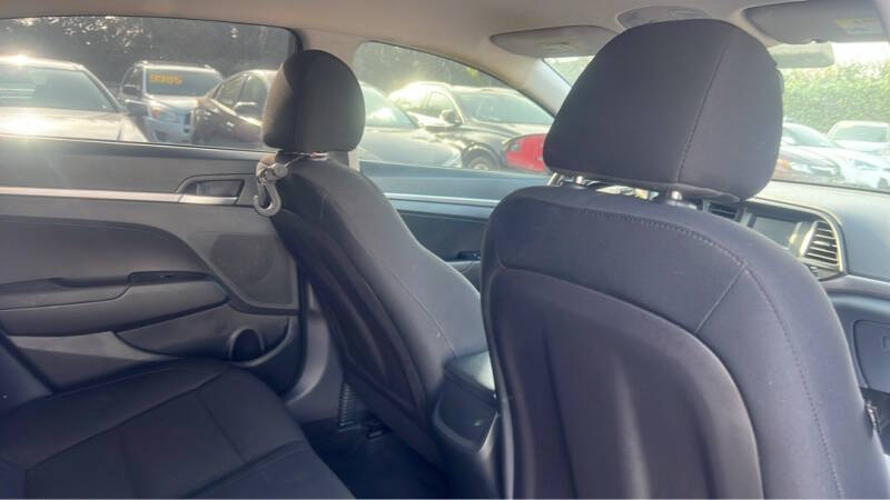 2019 Hyundai Elantra