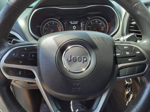 2019 Jeep Cherokee Latitude