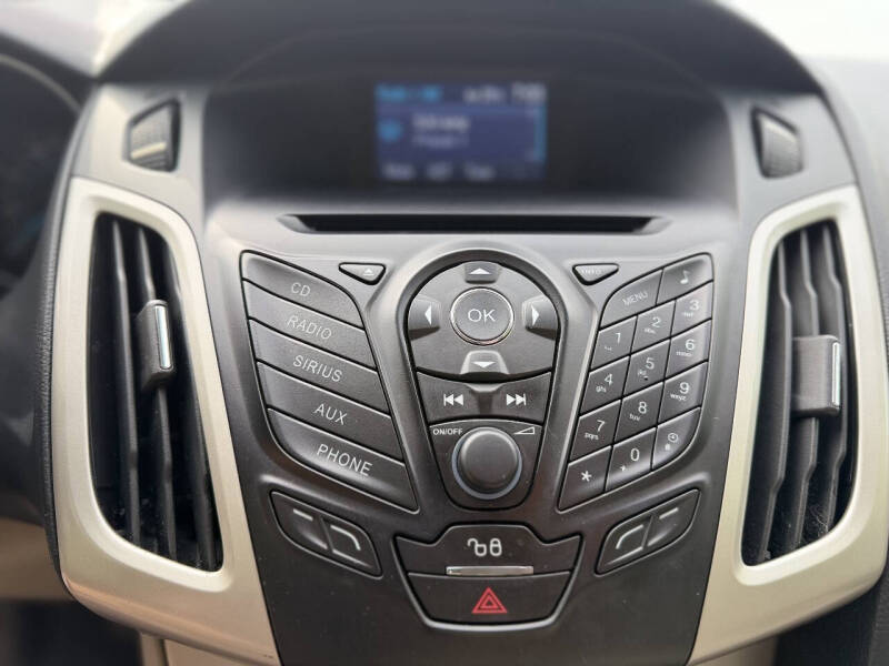 2012 Ford Focus SE