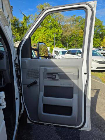 2011 Ford E-Series E-250