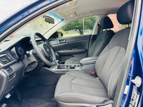 2017 Kia Optima LX