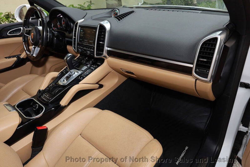 2016 Porsche Cayenne