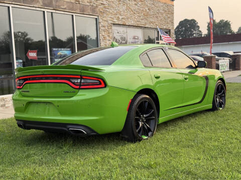 2017 Dodge Charger SXT