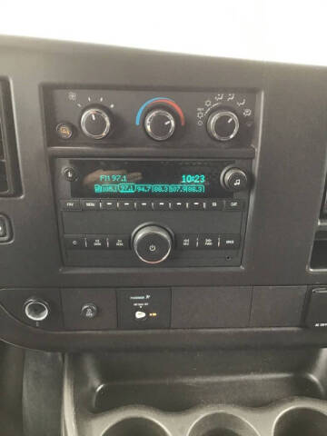 2024 Chevrolet Express 2500