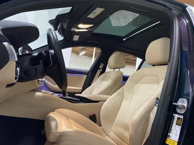 2020 BMW 5 Series 530i