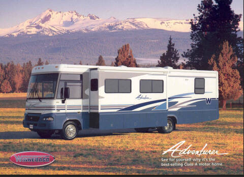 2003 Winnebago Adventurer