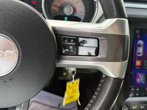 2011 Ford Mustang V6 Premium