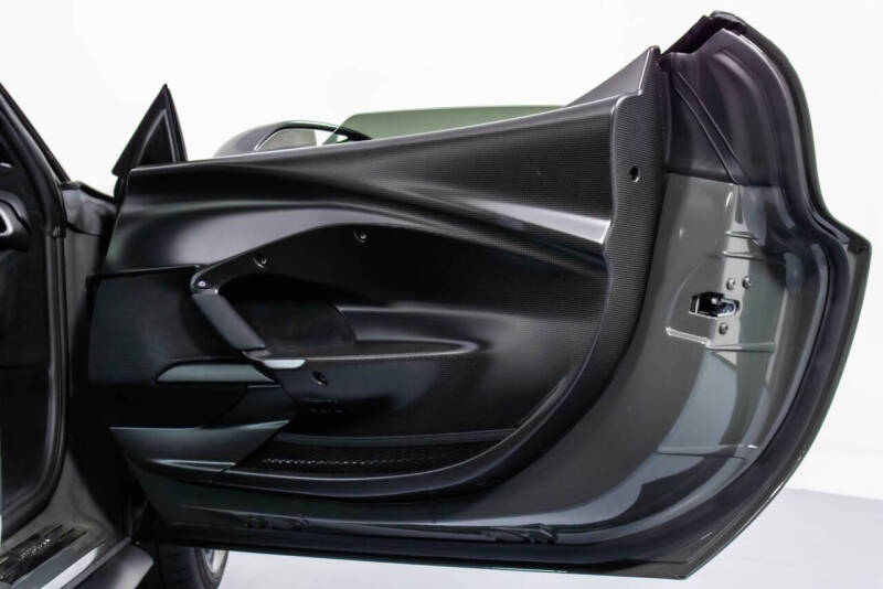 2023 Ferrari 296 GTB