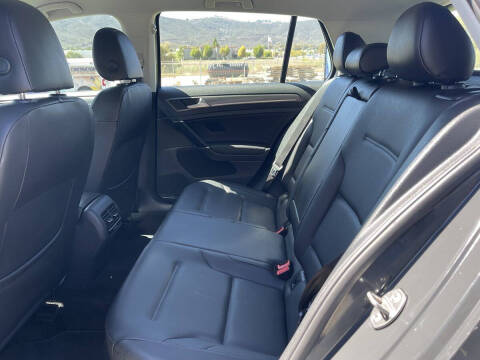 2019 Volkswagen e-Golf SEL Premium