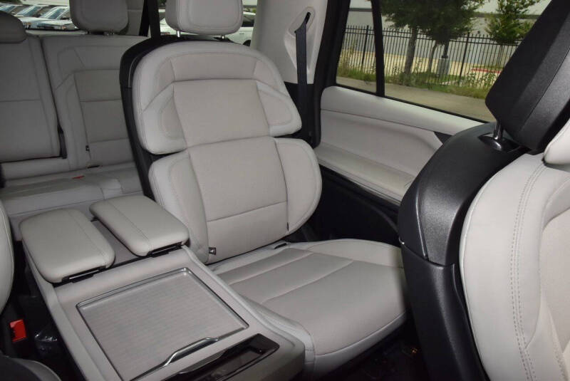 2026 Lincoln Navigator L Reserve