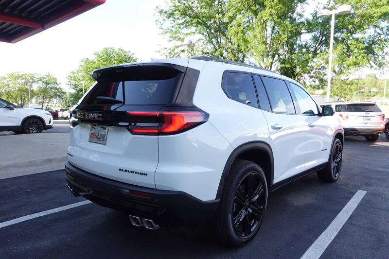 2026 GMC Acadia Elevation