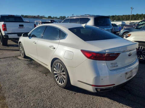2017 Kia Cadenza Premium