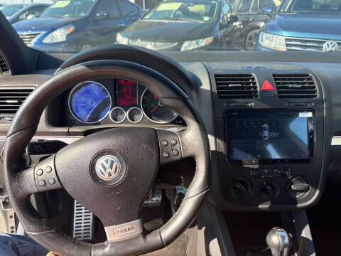 2009 Volkswagen GTI Base PZEV