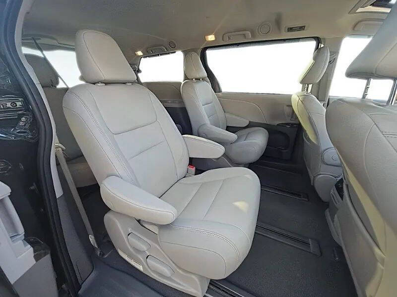 2020 Toyota Sienna