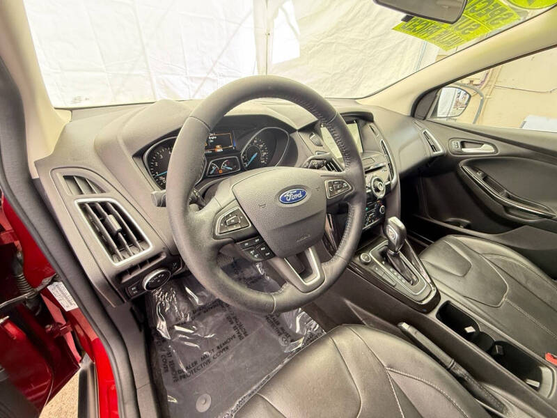 2017 Ford Focus Titanium